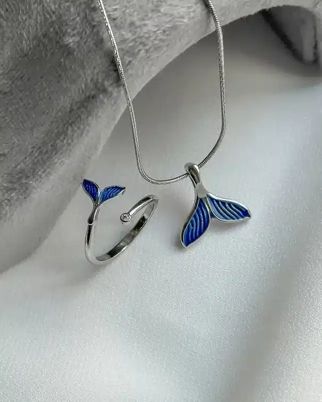 Elegant Blue Whale Tail Necklace & Adjustable Ring
Set